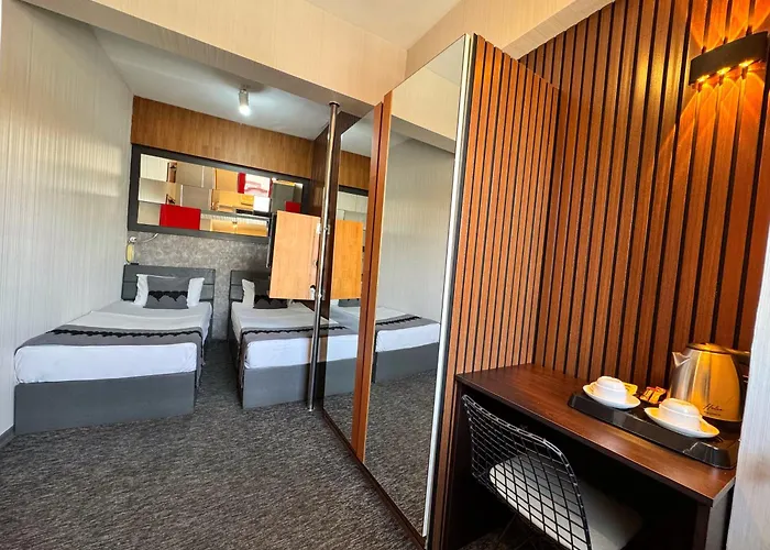 Black Art Otel